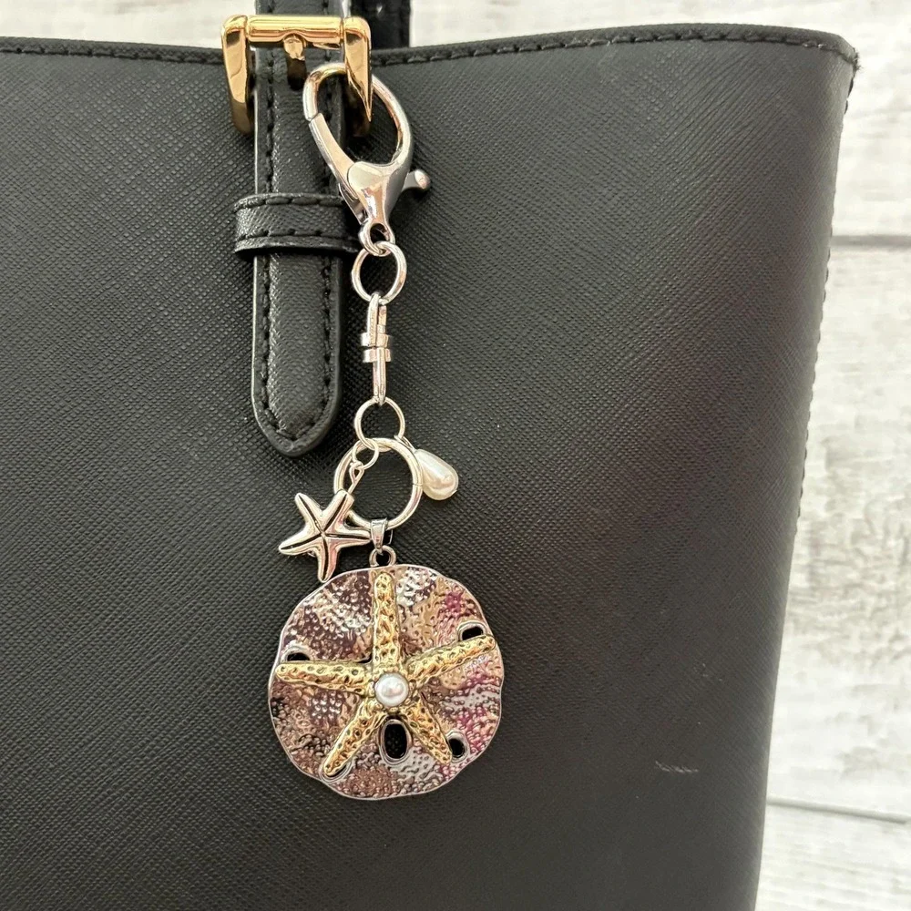 Coastal Sand‎ Dollar Starfish Pearl Accent Purse Charm Keychain Bag Accessory